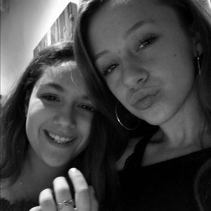 Meet your Posher, Ariana